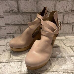 Womens Free People Pink Suede Cedar Wood Clog Platform Shoes Size 6